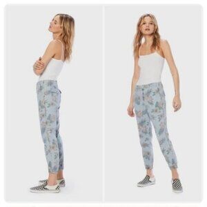 MOTHER The No Zip Misfit Pants Jeans Chambray Jogger Fresh Cut Flowers Floral 27